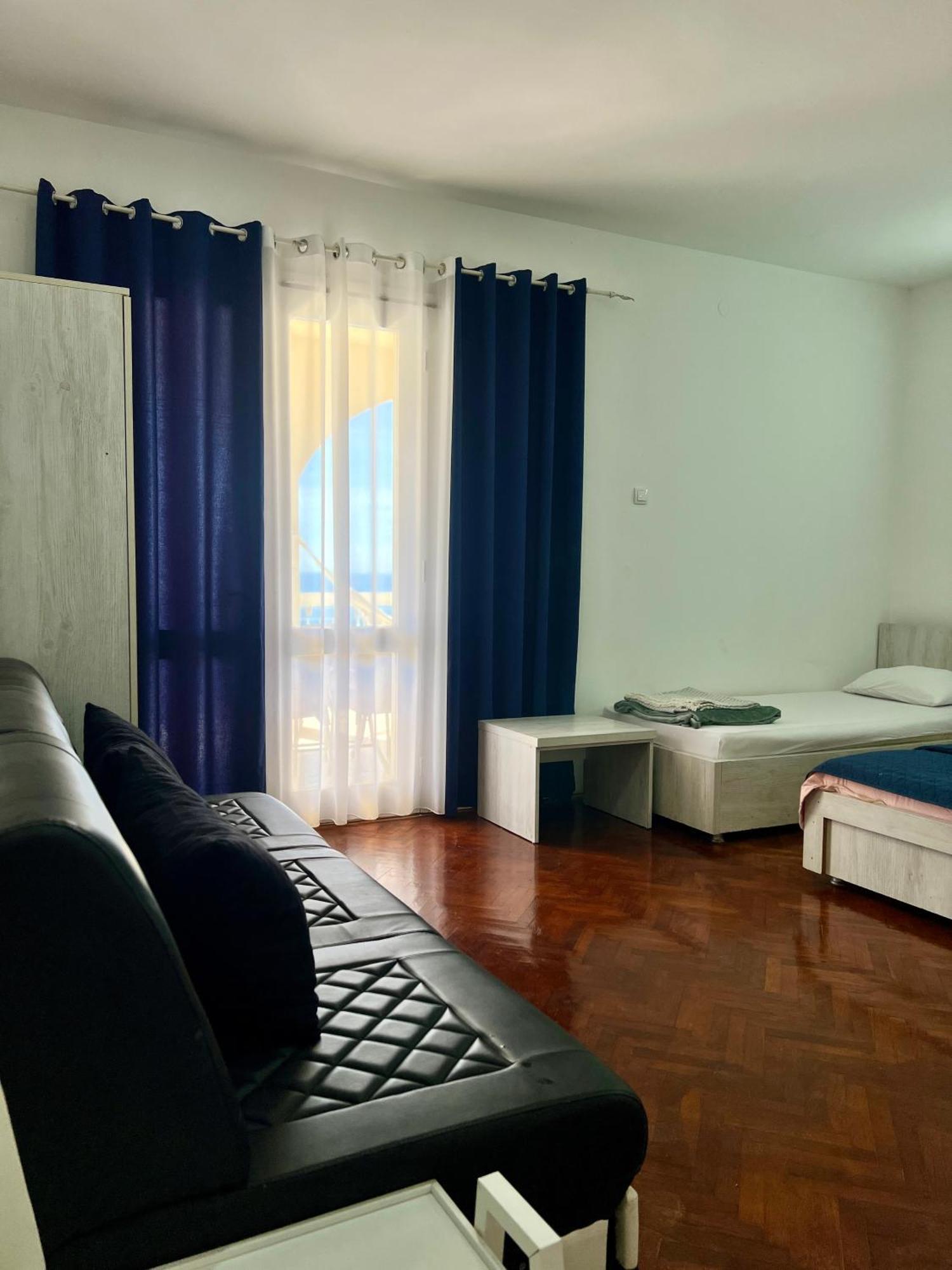 Apartments Nautilus 울친 외부 사진